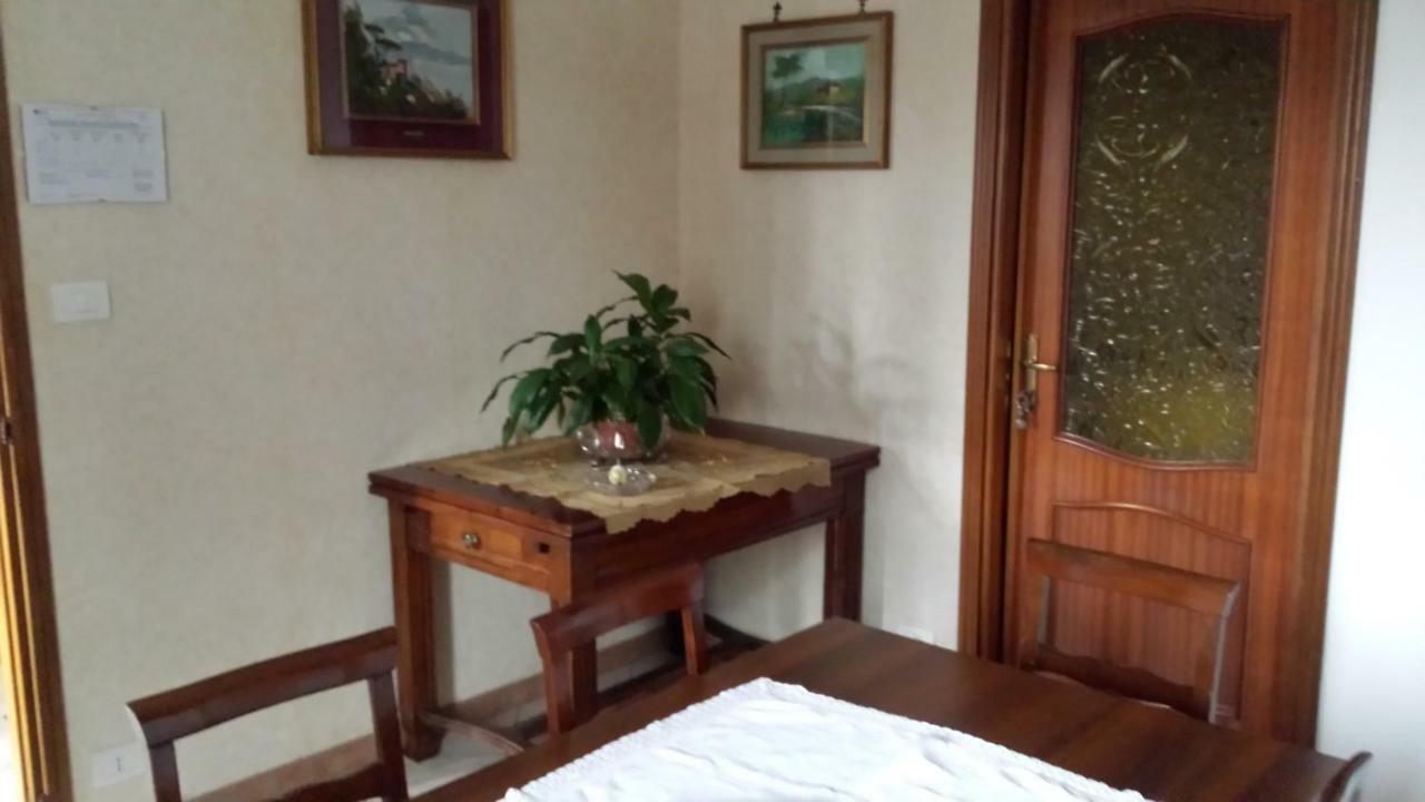 אביליאנה Bed And Breakfast Del Lago מראה חיצוני תמונה